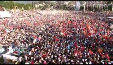 Cumhurbaşkanı Recep Tayyip Erdoğan Bursa mitinginde vatandaşlara seslendi - 2