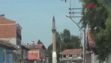 Bursa'nın camisiz minaresi mahallenin sembolü oldu