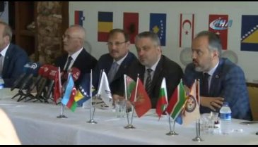 Çavuşoğlu Bursa'da konuştu: "Özgürlük özgürlük demekle özgürlük olmaz"