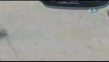 Dehşete düşüren görüntüler! Silahlı kavga kameralara yansıdı