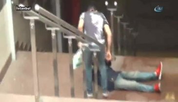 Güpegündüz gasp dehşeti kamerada