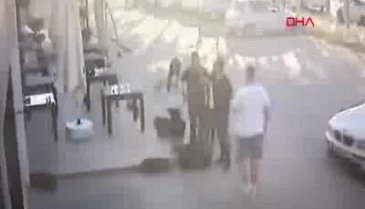 Sevgilisinin iş yerini basıp, dehşet saçtı