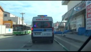 Bursa'da 93 yaşında sedye ile oy kullandı
