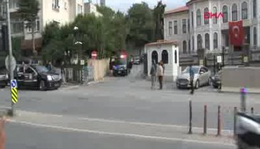Cumhurbaşkanı Erdoğan konvoyu durdurdu, vatandaşlarla sohbet etti