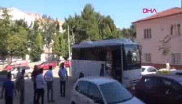 Bursa'da kaçak silah operasyonunda gözaltına alınan şahıslar hakim karşısında