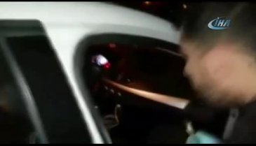 Ellerindeki zehiri Bursa'ya sokamadan yakalandılar