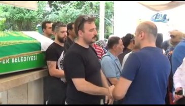 Bursa'da ünlü tatlıcı son yolculuğuna uğurlandı