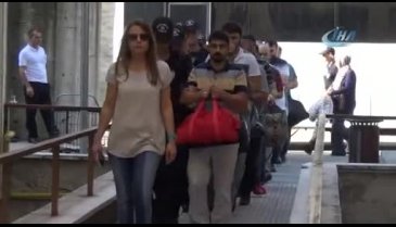 Bursa'da FETÖ'cü sanıklar hakim karşısına çıktı