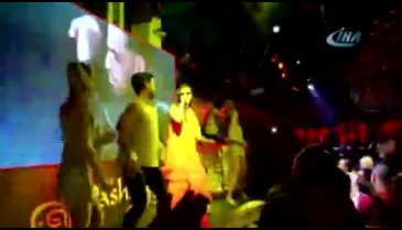 Bodrum'da Demet Akalın rüzgarı esti!