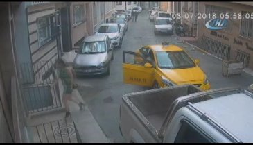 Kapkaççı dehşeti güvenlik kamerasında