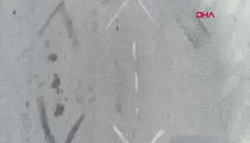 Fanila ve çıplak ayakla kaçan uyuşturucu satıcısı böyle yakalandı