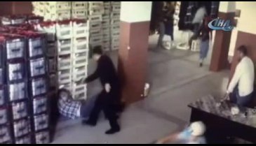 Kan donduran cinayet kameralara yansıdı!