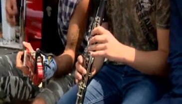 Bursa'da Başkan Aktaş'tan müzik molası
