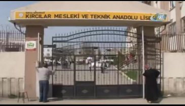Bursa'da 2 müdür yardımcısını bıçaklayan liseliye, Yargıtay tahliyesi