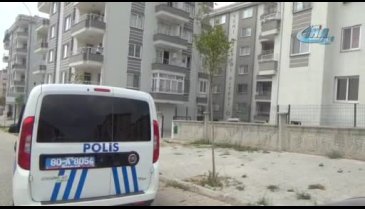 Genç kadın, misafirliğe gittiği evde intihar etti