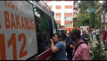 Bursa'da alkollü şahıs, kendisini içeri almayan lokantacıyı bıçakladı