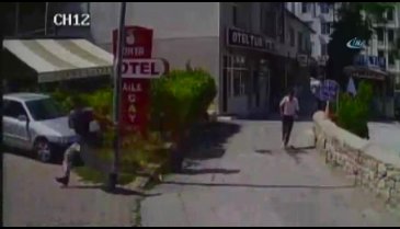 Ölüme neden olan 'gürültü' kavgası kamerada!