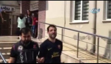 Bursa'da adliyede çalışan kadın uyuşturucu baskınında yakalandı