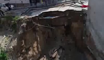 Bursa'da inşaatın temel kazısında toprak kaydı, mahalleli tedirgin