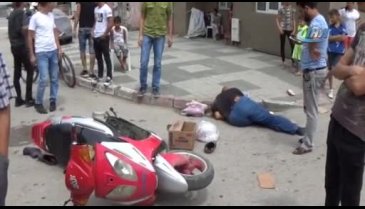 Bursa'da iki motosiklet kafa kafaya çarpıştı: 3 yaralı