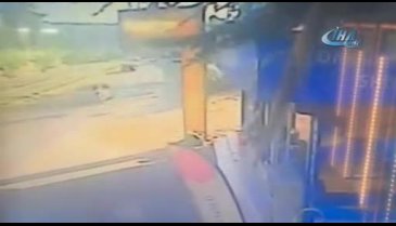 Bursa'da tersten giden halk otobüsü dehşeti kamerada!