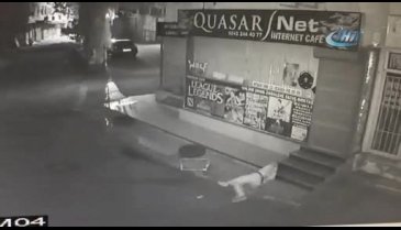 Fuhuş pazarlığı yaptığı evin penceresinden düştü!