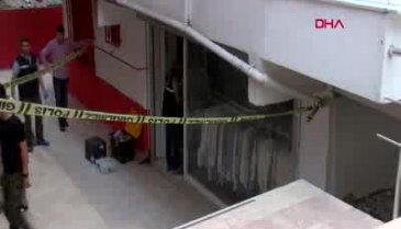 Tekstil mağazasında ceset bulundu