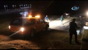 Gece yarısı hareketli dakikalar! 2 kişi...