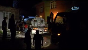 5 ev ve ahır küle döndü!