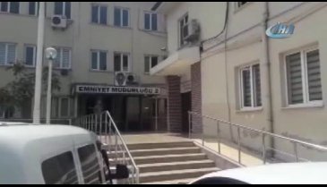 Bursa'da 8 yıl hapis cezası bulunan firari kadın uyuşturucu satarken yakalandı