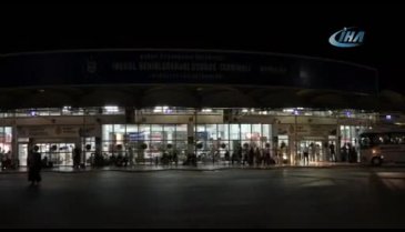Bursa'da tatil dönüşü otogarlarda yoğunluk devam ediyor