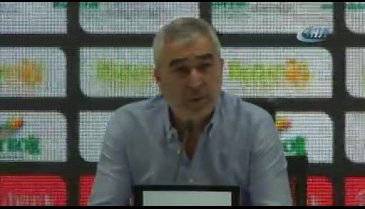 Bursaspor Teknik Direktörü Samet Aybaba: Bu takımla gurur duyuyorum