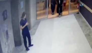 Cep telefonunu böyle çaldı