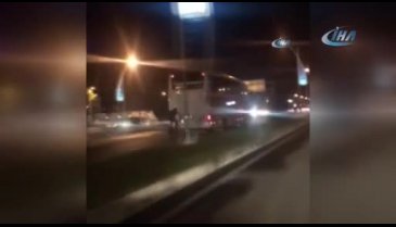 Bisikletli gencin tehlikeli yolculuğu