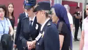 Canına kıyan müdür için gözyaşları sel oldu!