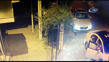 Bursa'da cami avlusunda bıçaklı kavga: 1 yaralı