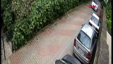 Tek başına hırsızları durdurdu!