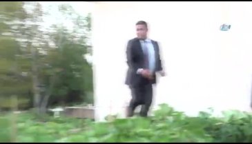 Dışişleri Bakanı Çavuşoğlu'ndan kavun ikramı