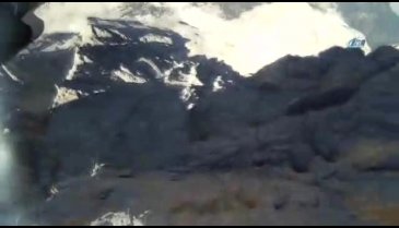 Paraşütçü dağa böyle çakılmış