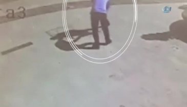 Silahlı saldırı kameraya yansıdı