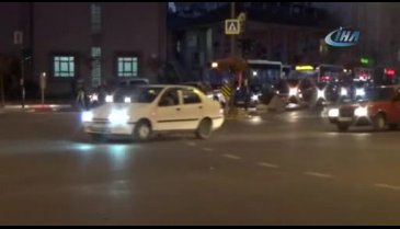 Bursa'da trafikte darp edilen kadından zanlıları yakalayan polise teşekkür