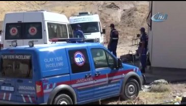 'Sigara içme' diyen karısını boğarak öldürdü