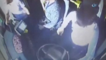 Kalp krizi geçiren yolcusunu hastaneye yetiştirdi