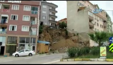Bursa'da facia kapıya dayandı, tedbir alan yok