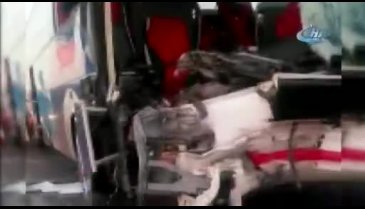 Bursa plakalı otobüs kaza yaptı: Ölü ve yaralılar var