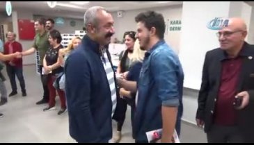Komünist Belediye Başkanı Bursalılarla buluştu