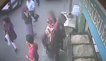 Para dolu cüzdanı böyle çaldı