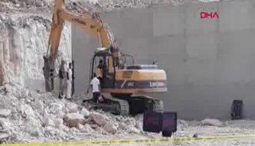 Dinamit infilak etti, iş makinesi operatörü can verdi