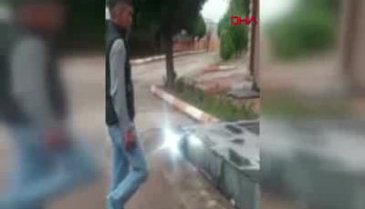 Atatürk büstüne saldırıp hakaret eden 2 kişi tutuklandı