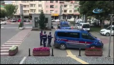 Bursa'da jandarma uyuşturucu tacirlerine göz açtırmıyor